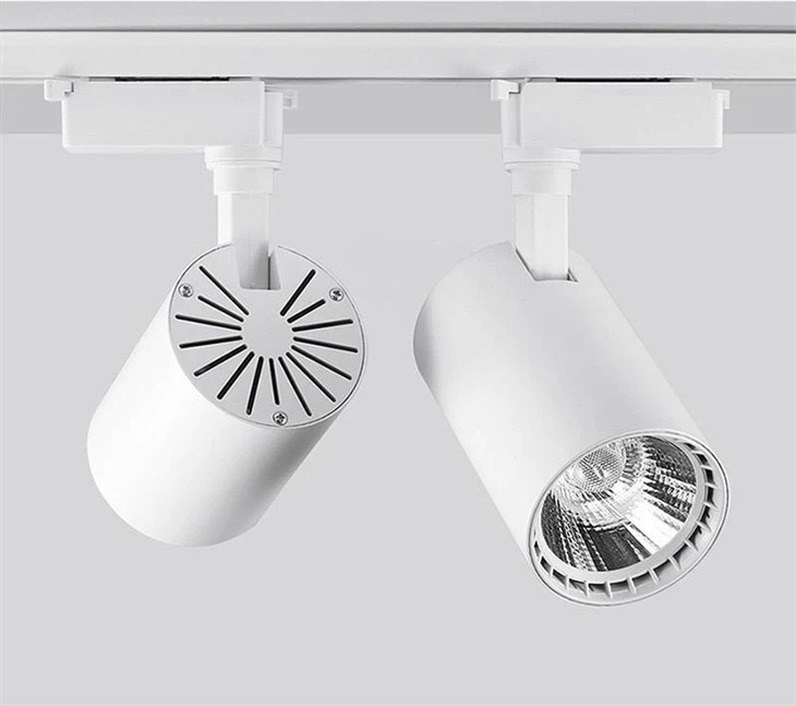 12 W-os LED pályavilágítás